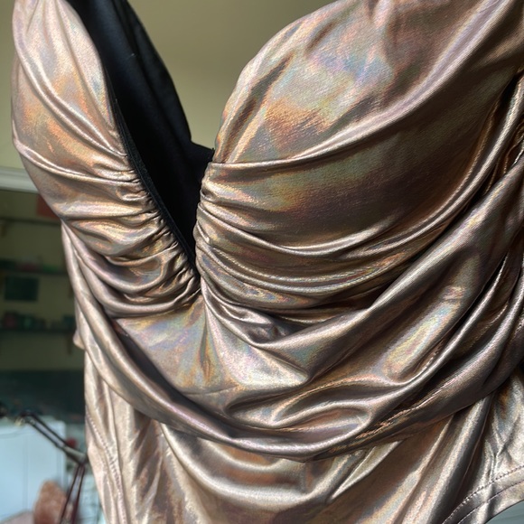 Bodysuit strapless, medium, never worn, new - Picture 3 of 4